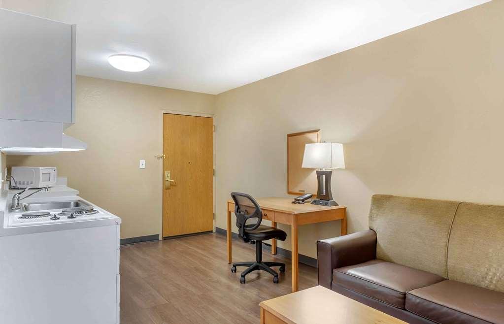 Extended Stay America Suites - Boston - Westborough - Computer Dr Room photo